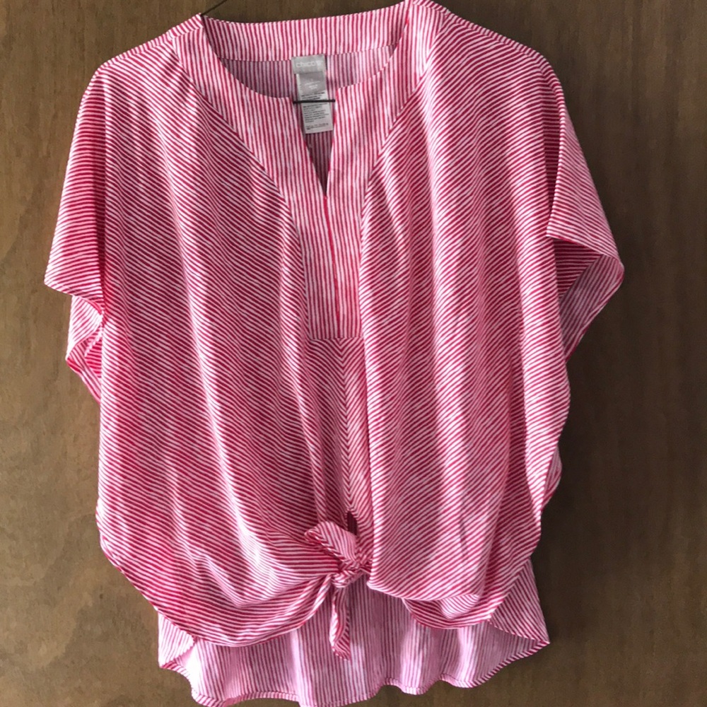 Chico’s adorable flowy summer blouse size 1. 8/10